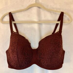 SKIMS Lace Underwire Bra in Deep Brown